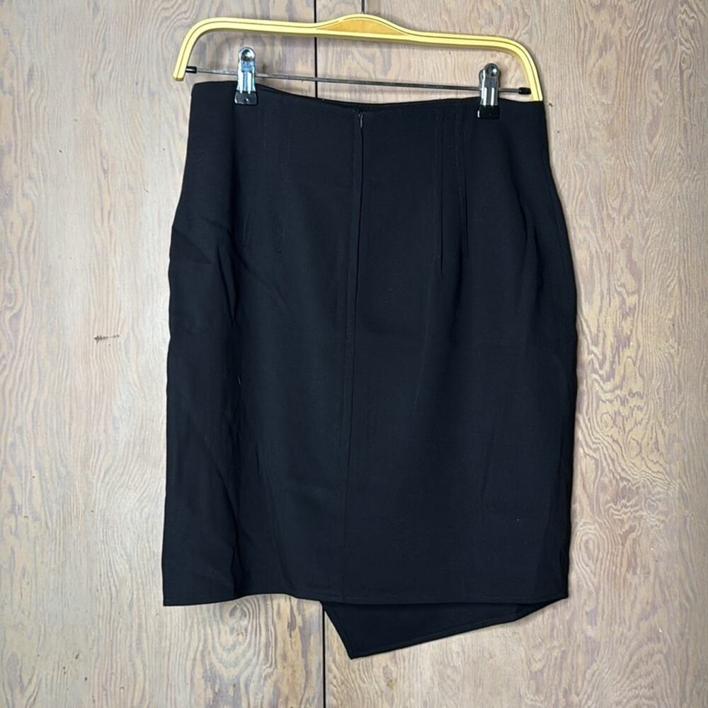 Vintage NWT Umberto Ginocchietti Black Asymmetrical Back Zippered Skirt - Picture 2 of 7